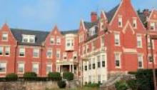 Nevins Manor